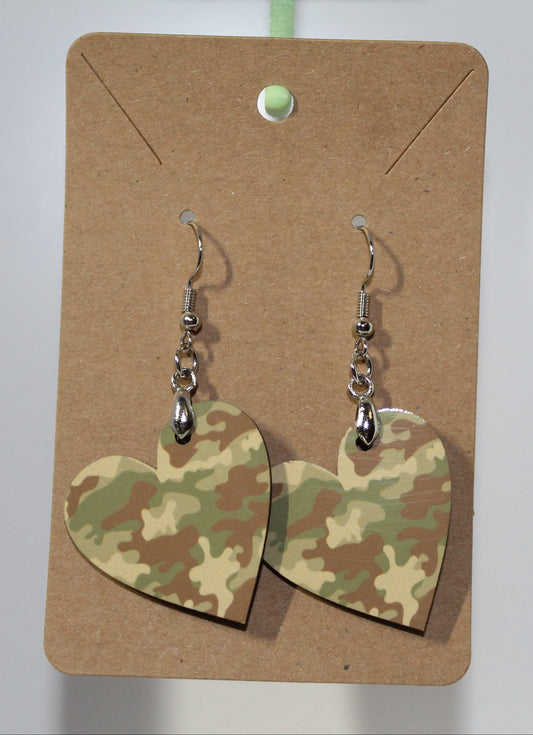 Camo Hearts